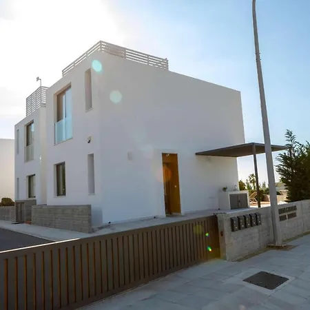 Villa Beach Breeze