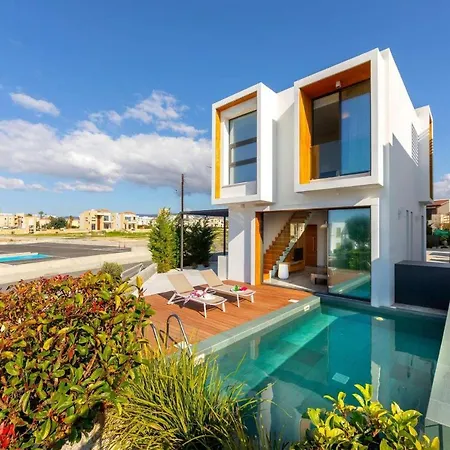 Beach Breeze Villa