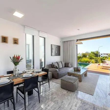 Villa Beach Breeze Paphos